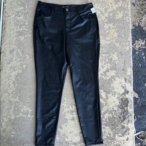 New Maurices Black faux leather, black Skinny Pants